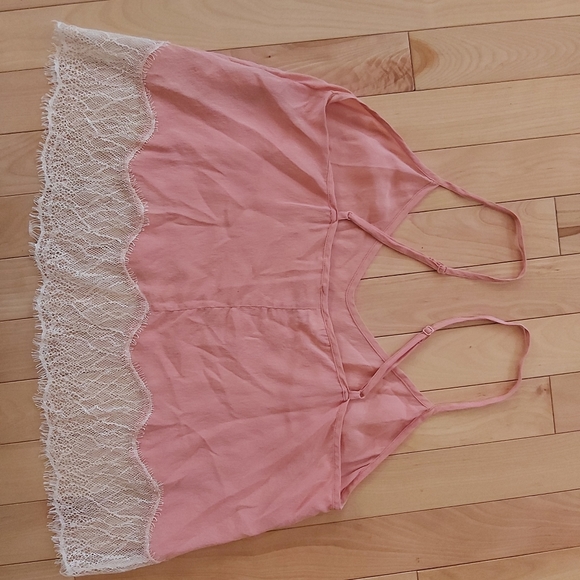 Wilfred coral cropped lace cami - Picture 5 of 9